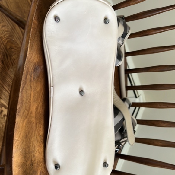 Rare Burberry porsum tote with fun buckle detail - checkered print with leather - Picture 10 of 10